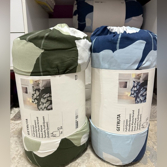 Ikea Full/Queen comforter and 2 pillowcase - Picture 4 of 5